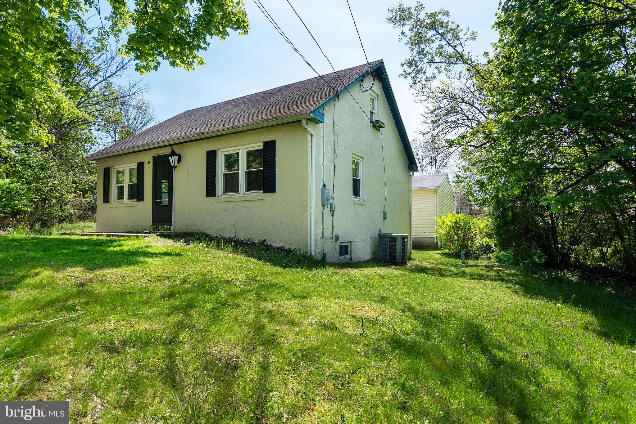 178 Pine Ford Road Pottstown, PA 19464 - Photo 4 of 28 Gallery Image 4