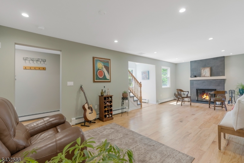 1939 Fieldstone Road Bridgewater, NJ 08836 - Photo 8 of 39