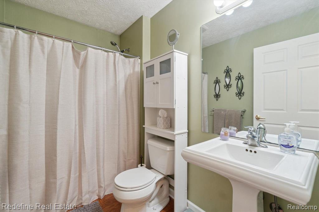 328 Split Rail Ridge Williamston, MI 48895 - Photo 18 of 53