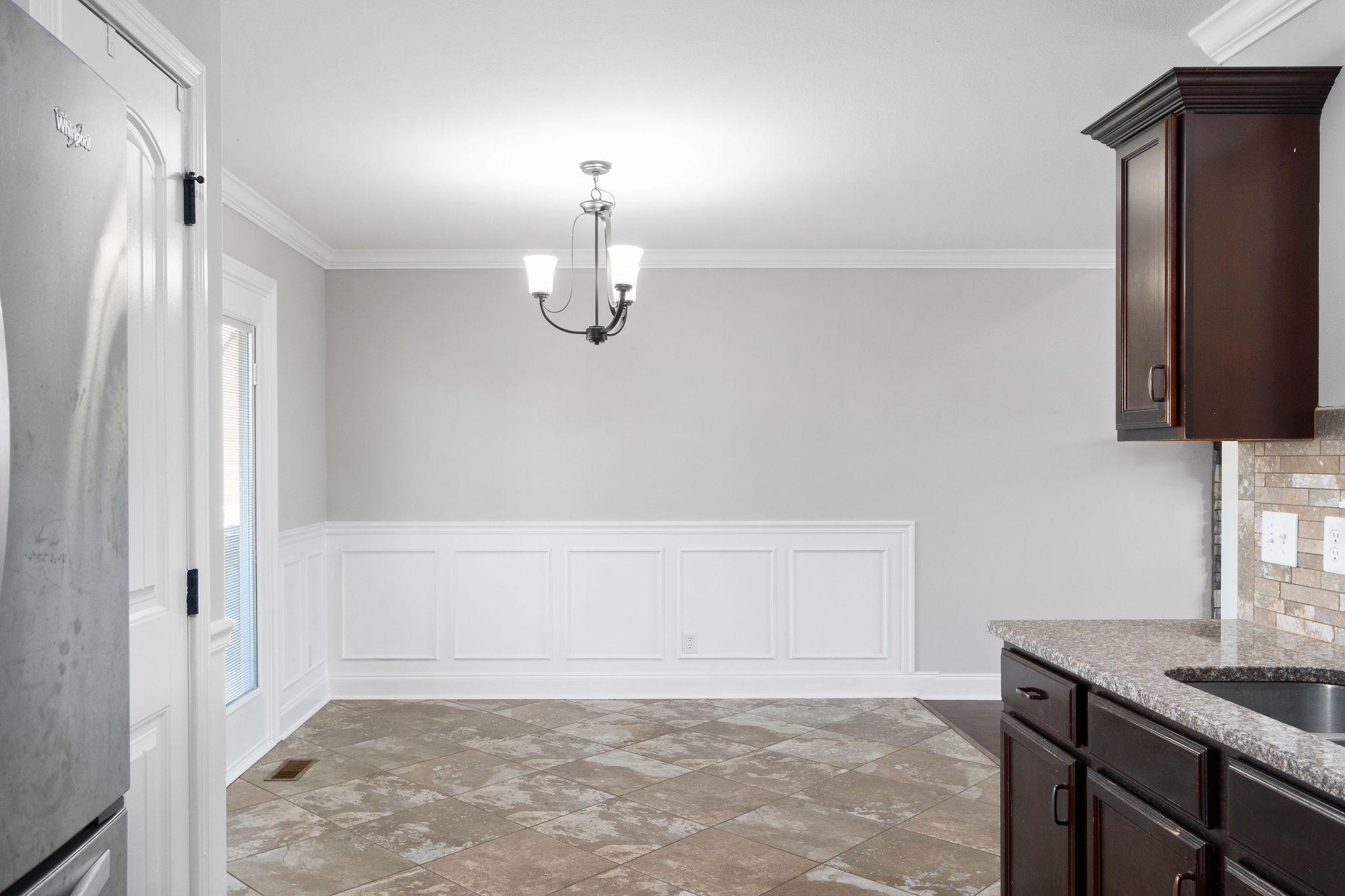 3798 Suiter Road Clarksville, TN 37040 - Photo 10 of 31 a view of empty room with a fireplace