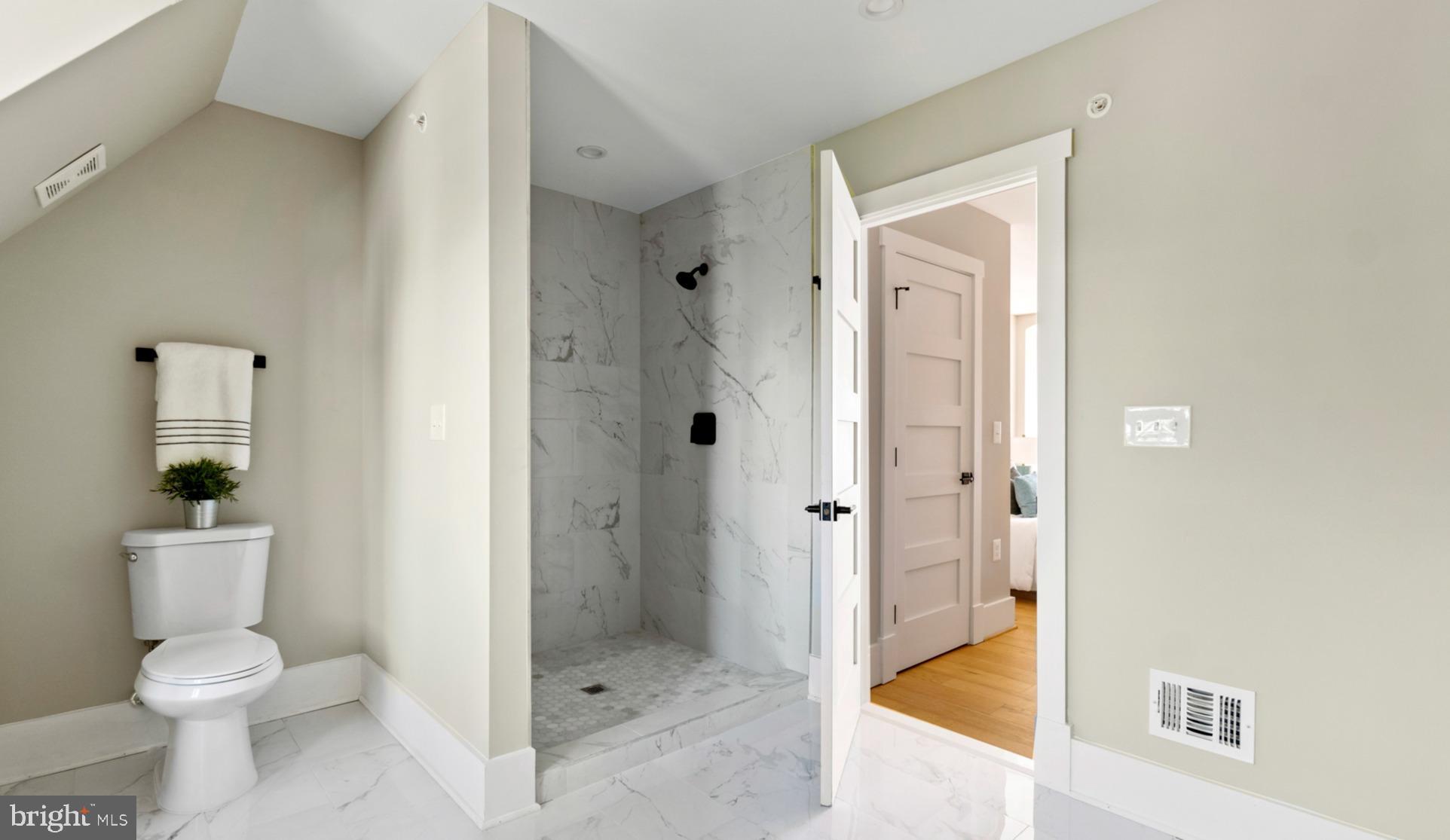 436 Park Road Northwest, Unit 3 Washington, DC 20010 - Photo 15 of 19