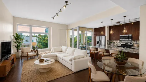 $2,950 | 6701 Biscayne Boulevard, Unit 205, Miami, FL 33138