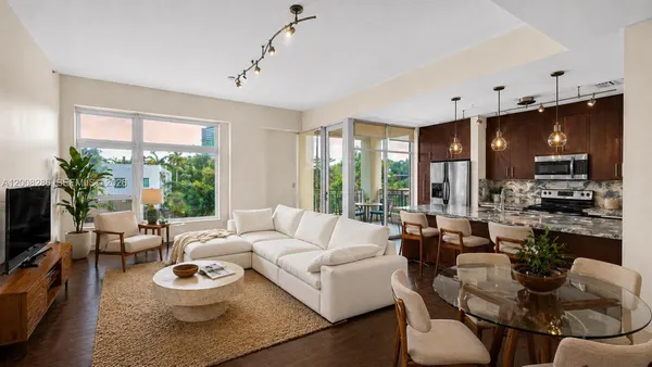 $2,950 | 6701 Biscayne Boulevard, Unit 205, Miami, FL 33138