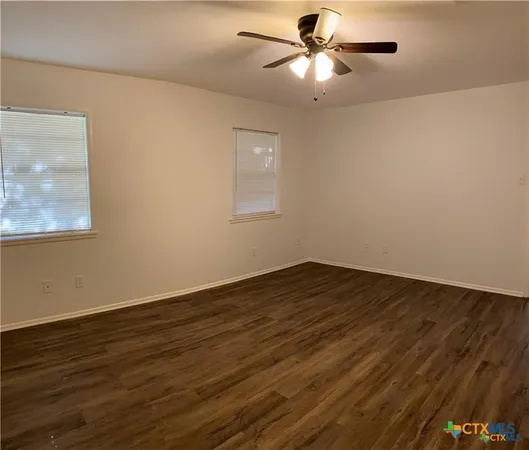a view of a livingroom with an empty space