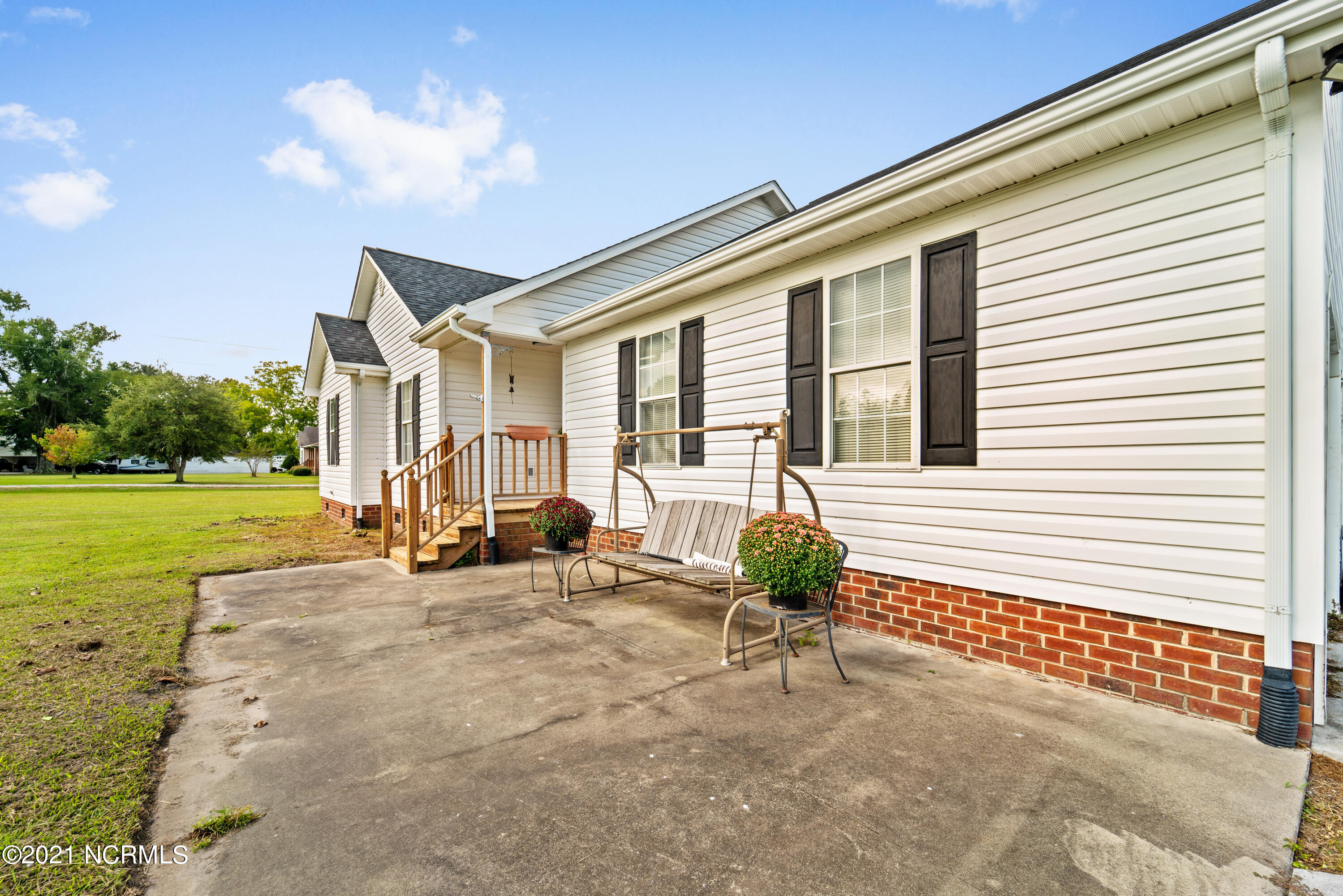 370 Padgett Road Maple Hill, NC 28454 - Photo 18 of 47 DSC01050