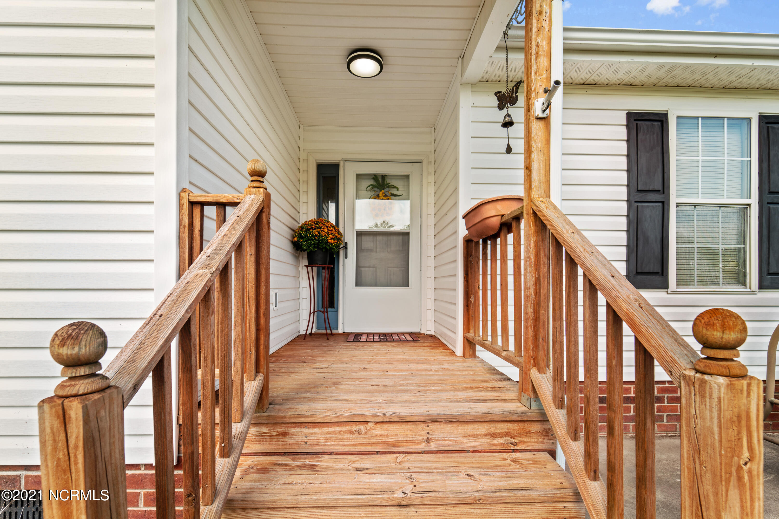 370 Padgett Road Maple Hill, NC 28454 - Photo 19 of 47 DSC01055