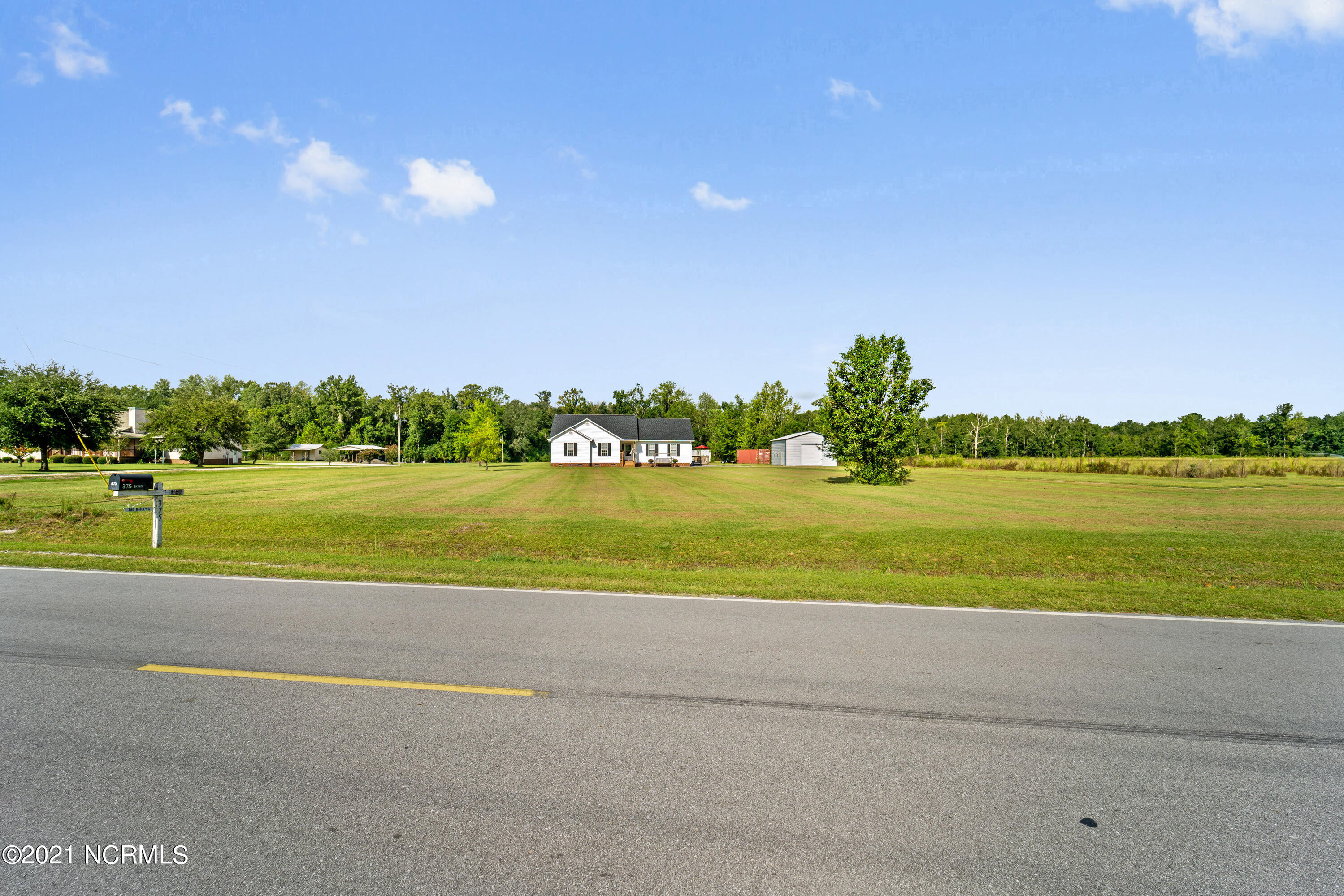 370 Padgett Road Maple Hill, NC 28454 - Photo 2 of 47 FRONT