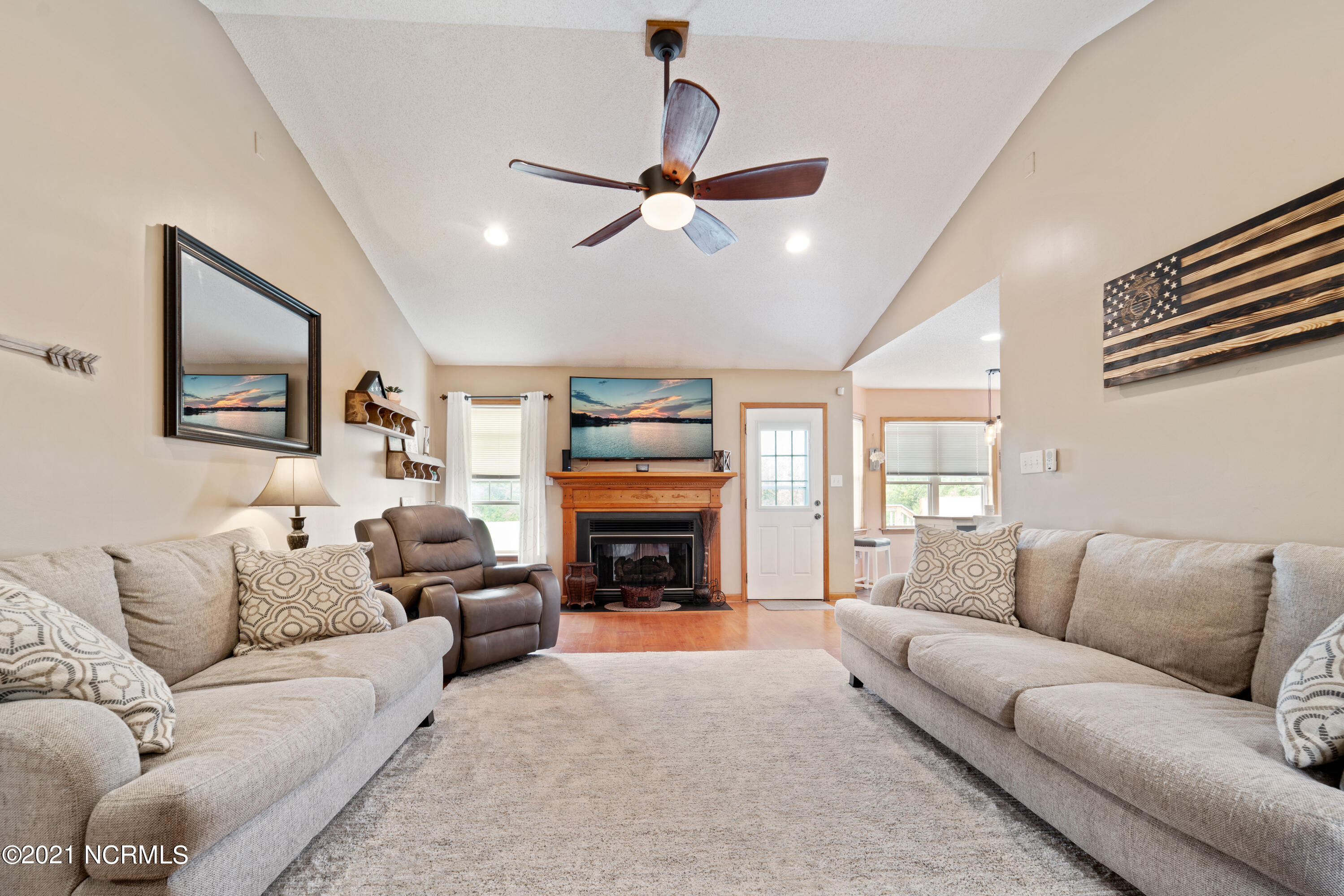 370 Padgett Road Maple Hill, NC 28454 - Photo 23 of 47 DSC01084