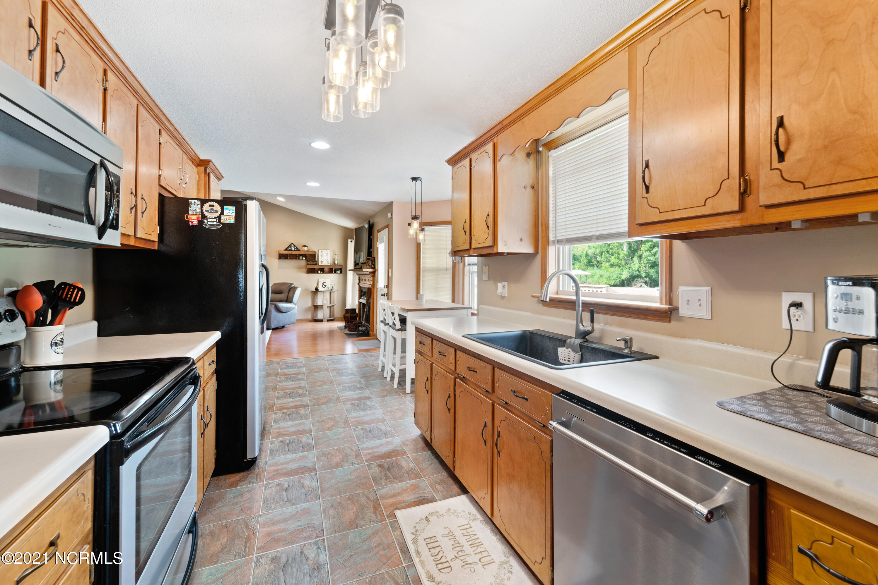 370 Padgett Road Maple Hill, NC 28454 - Photo 34 of 47 DSC01141