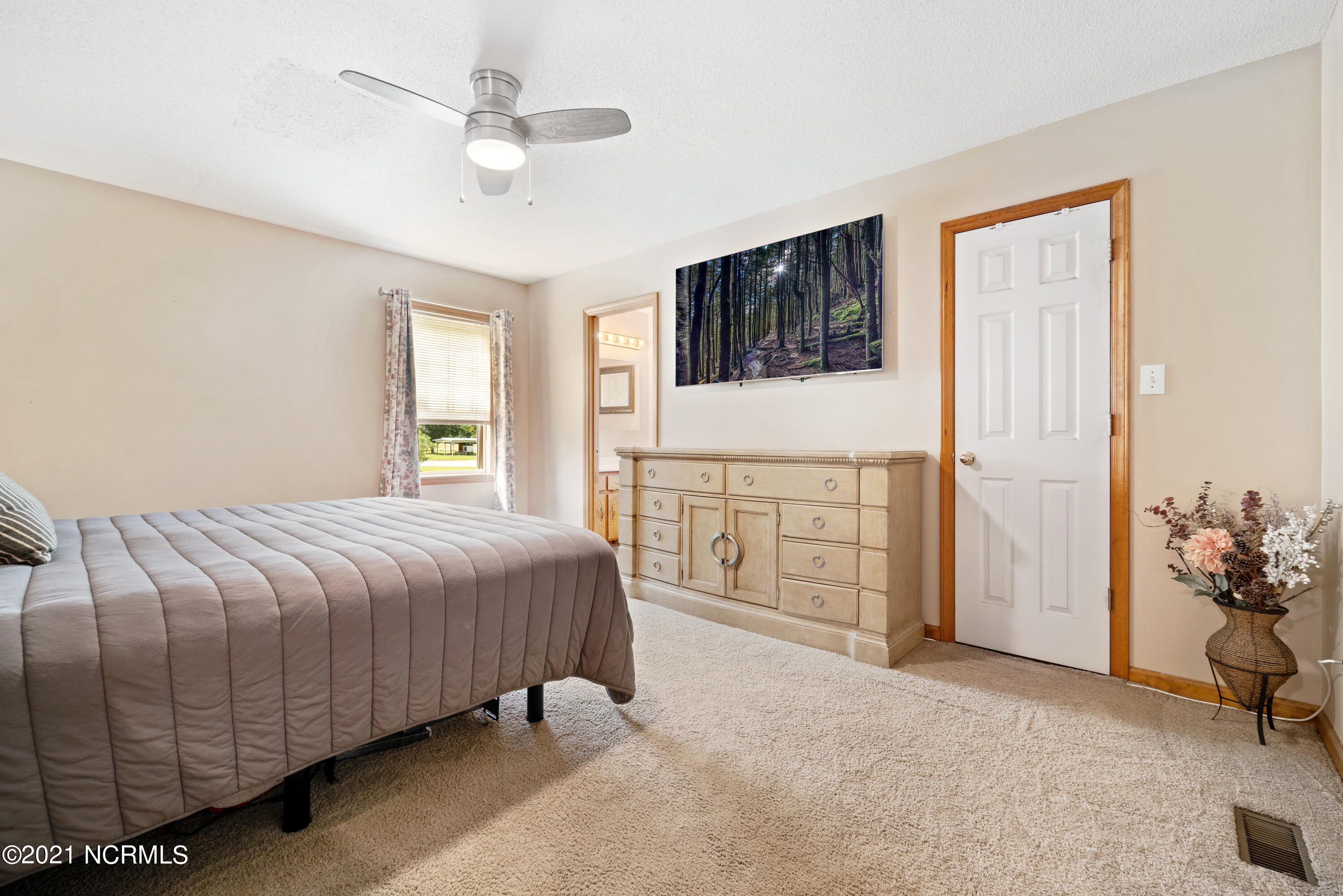 370 Padgett Road Maple Hill, NC 28454 - Photo 36 of 47 DSC01151