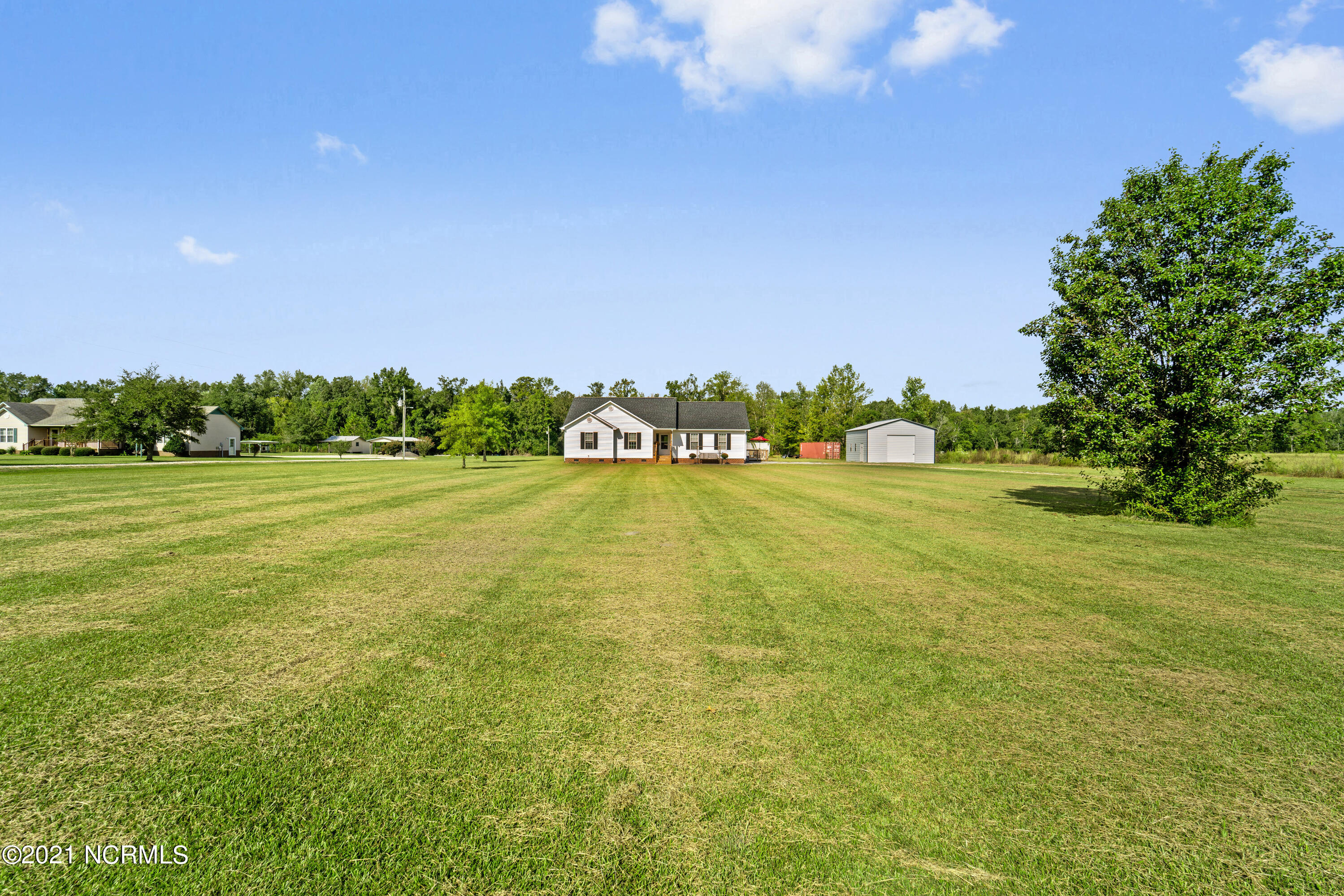 370 Padgett Road Maple Hill, NC 28454 - Photo 5 of 47 DSC00980