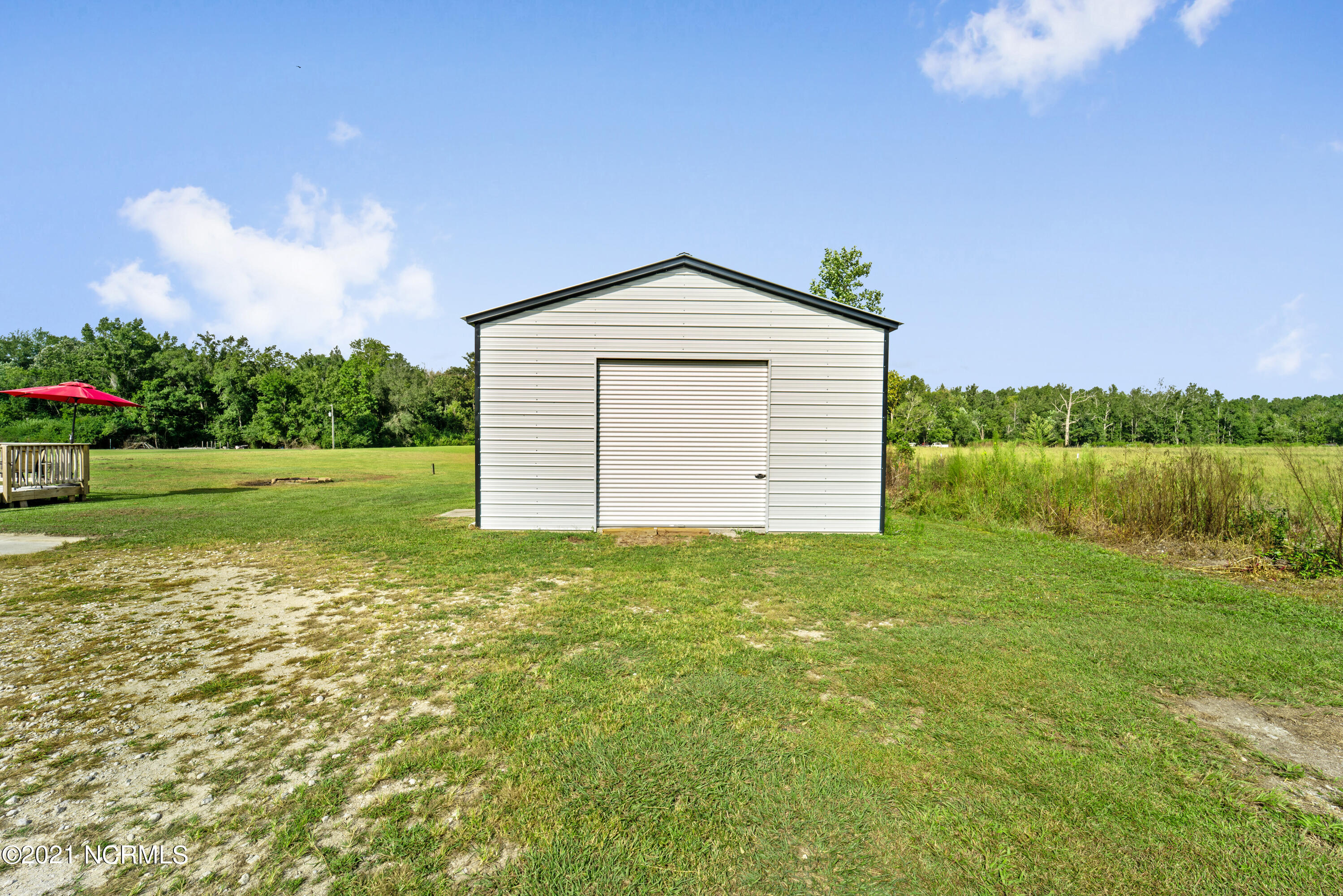370 Padgett Road Maple Hill, NC 28454 - Photo 9 of 47 DSC01005