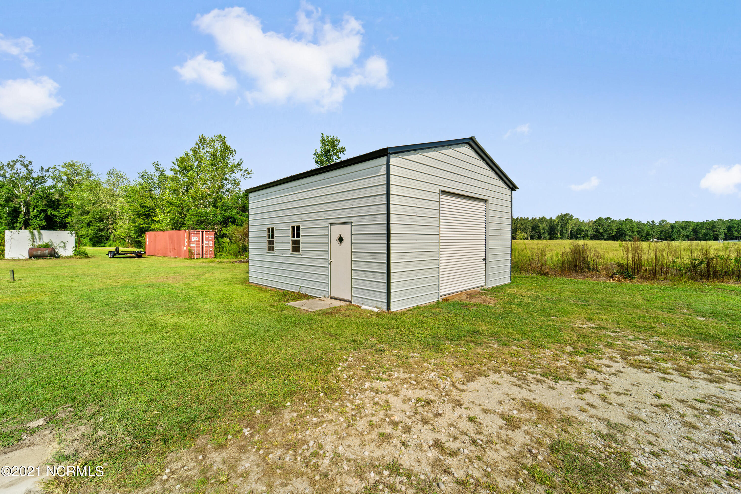 370 Padgett Road Maple Hill, NC 28454 - Photo 10 of 47 DSC01010