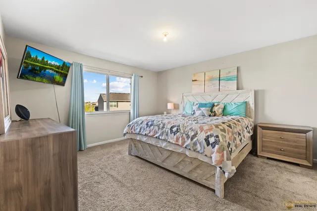 $400,000 | 250 Annelise Lane, Volo, IL 60020