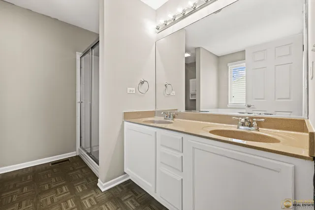 $400,000 | 250 Annelise Lane, Volo, IL 60020