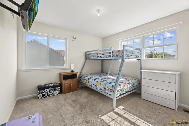 $400,000 | 250 Annelise Lane, Volo, IL 60020