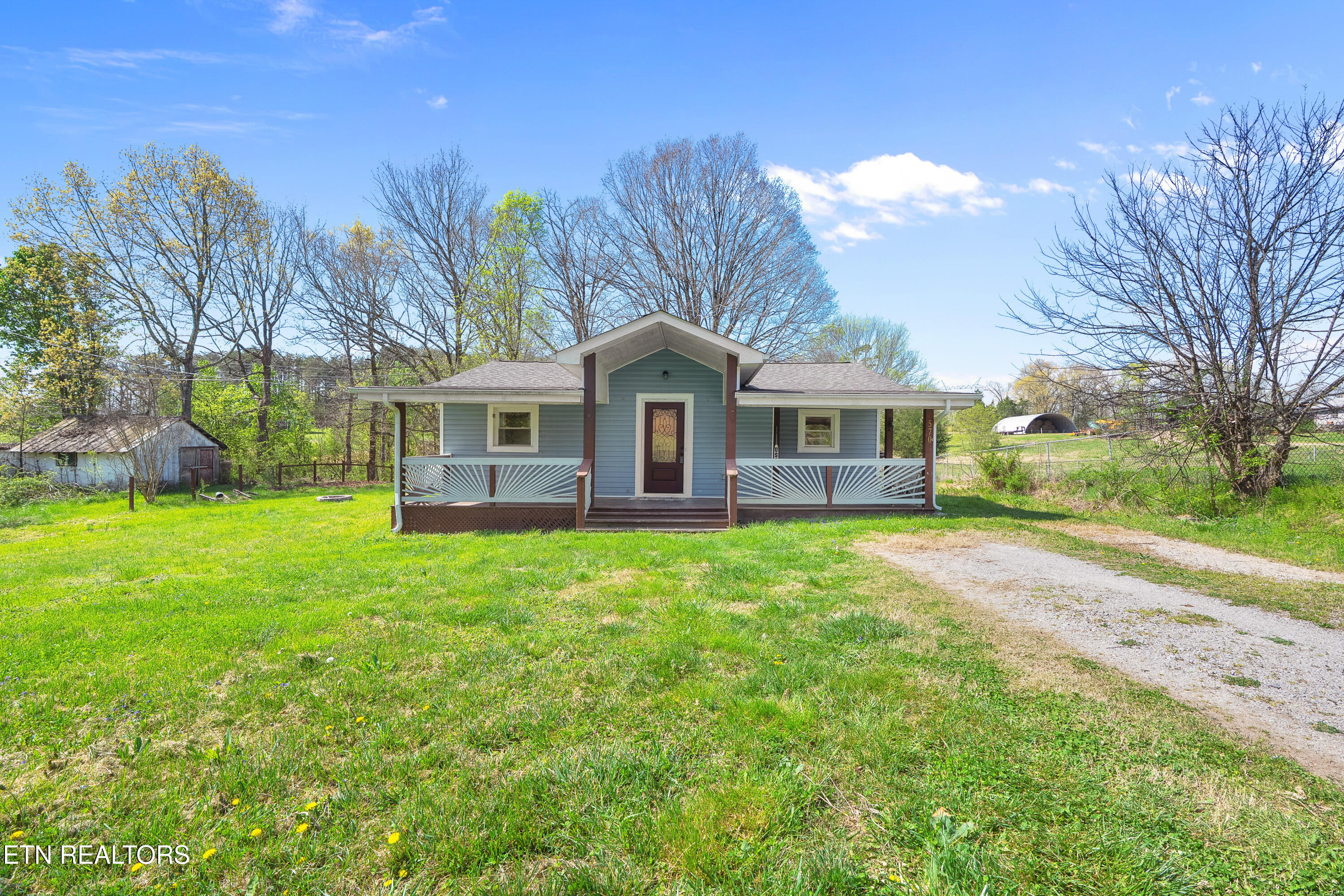 570 Stout Town Road Blaine, TN 37709 - Photo 2 of 29 dsc06332