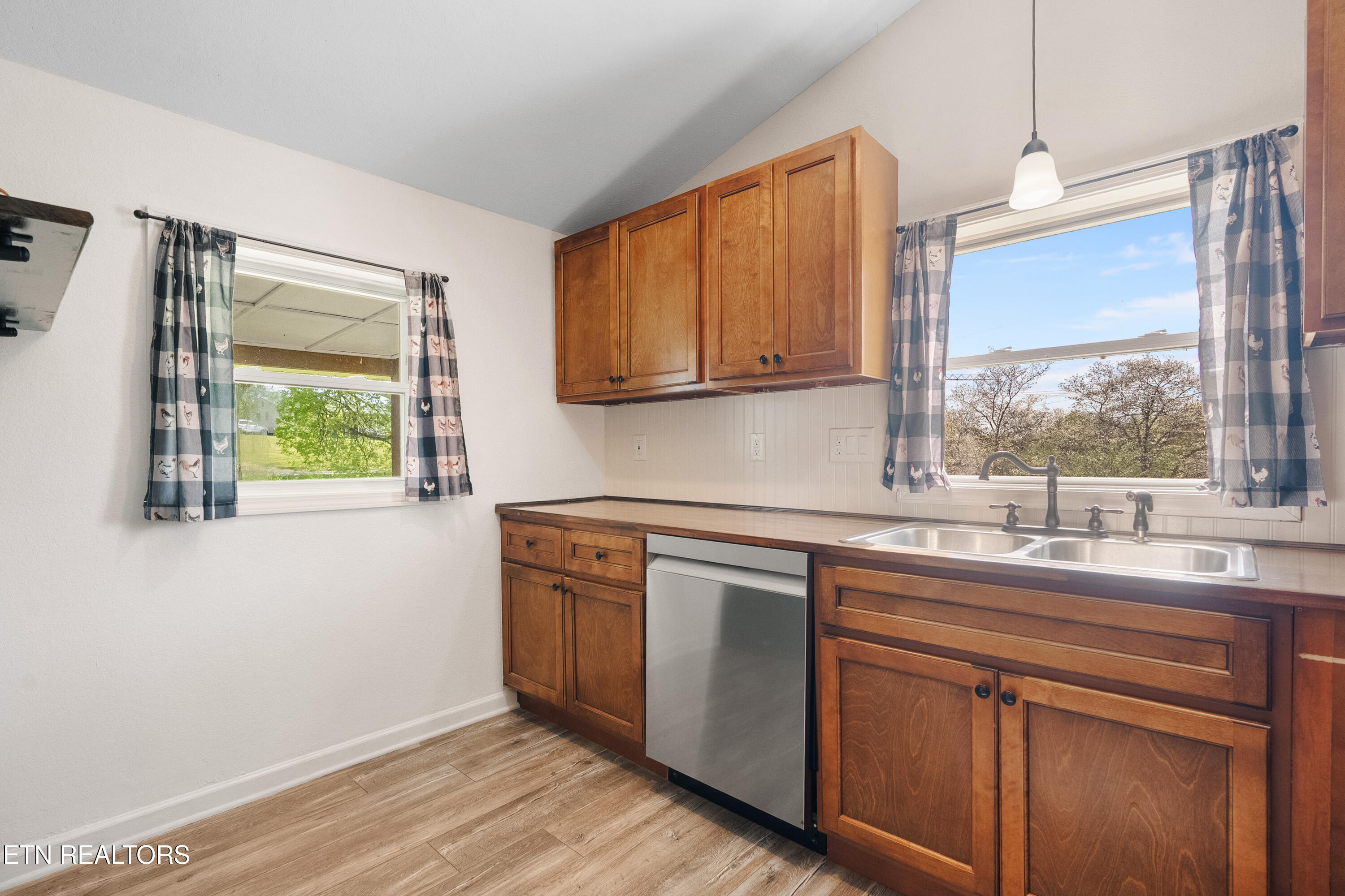 570 Stout Town Road Blaine, TN 37709 - Photo 8 of 29 dsc06242