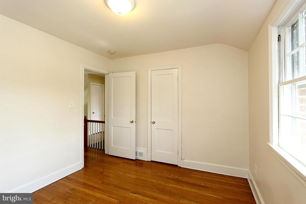 10114 Greenock Road Silver Spring, MD 20901 - Photo 22 of 30 Bedroom