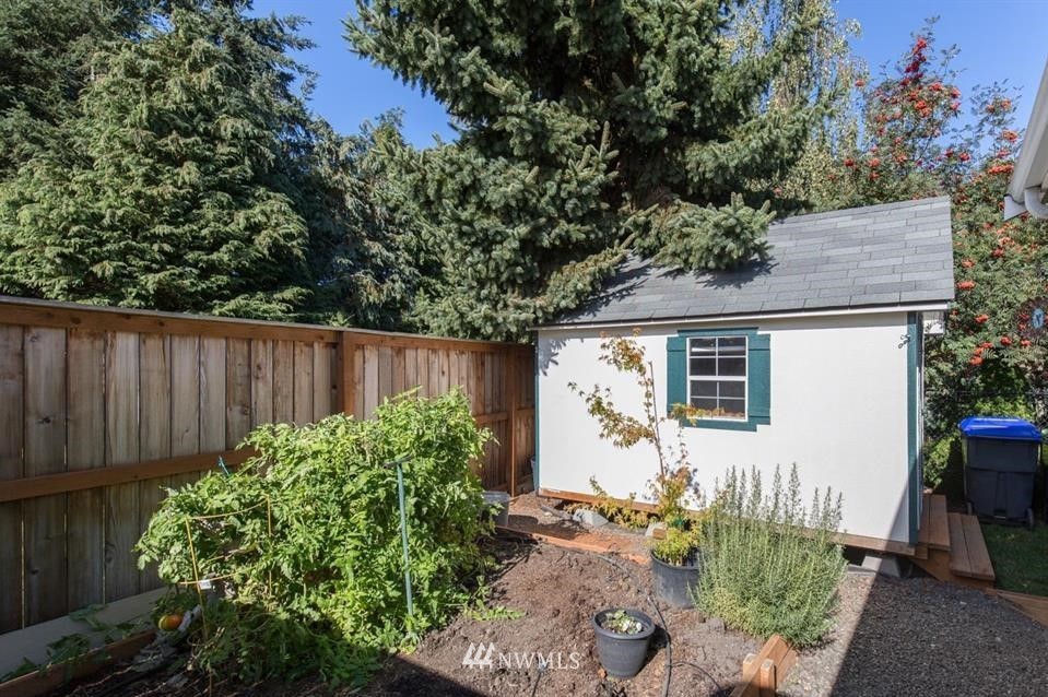 120 Royal Loop Sequim, WA 98382 - Photo 12 of 37 Gallery Image 12