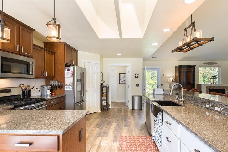 120 Royal Loop Sequim, WA 98382 - Photo 21 of 37 Gallery Image 21