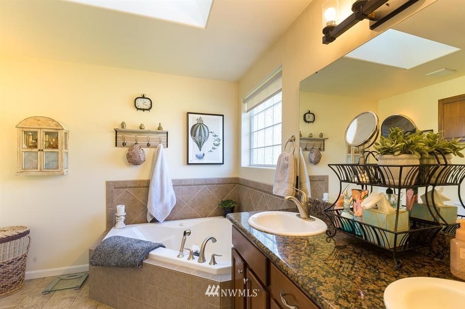 120 Royal Loop Sequim, WA 98382 - Photo 28 of 37 Gallery Image 28