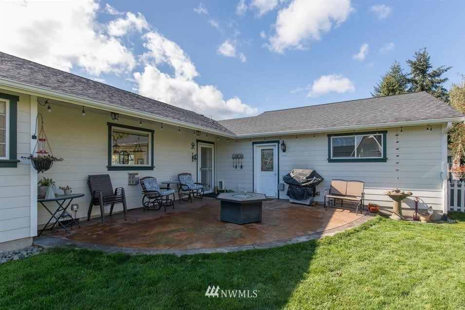 120 Royal Loop Sequim, WA 98382 - Photo 10 of 37 Gallery Image 10