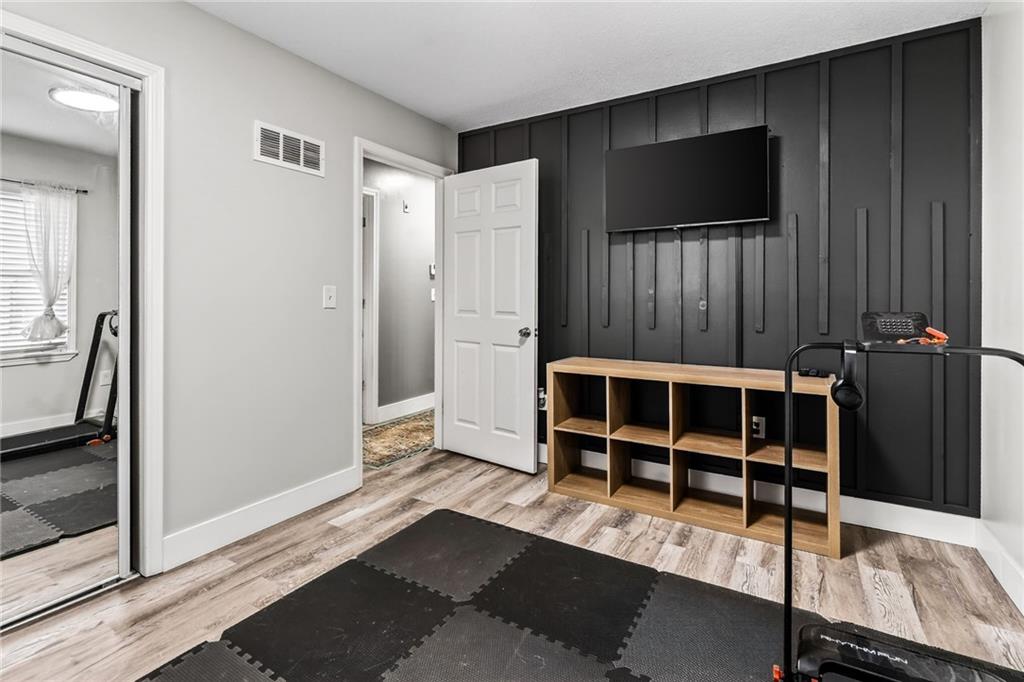 1207 North Atherton Road Independence, MO 64056 - Photo 16 of 37