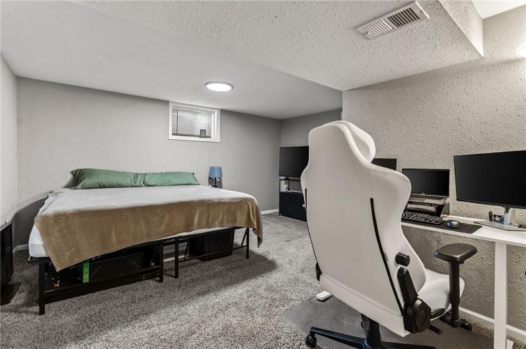 1207 North Atherton Road Independence, MO 64056 - Photo 23 of 37