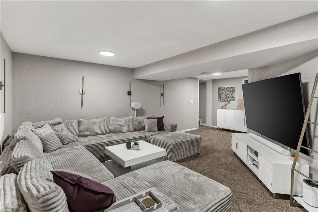 1207 North Atherton Road Independence, MO 64056 - Photo 24 of 37