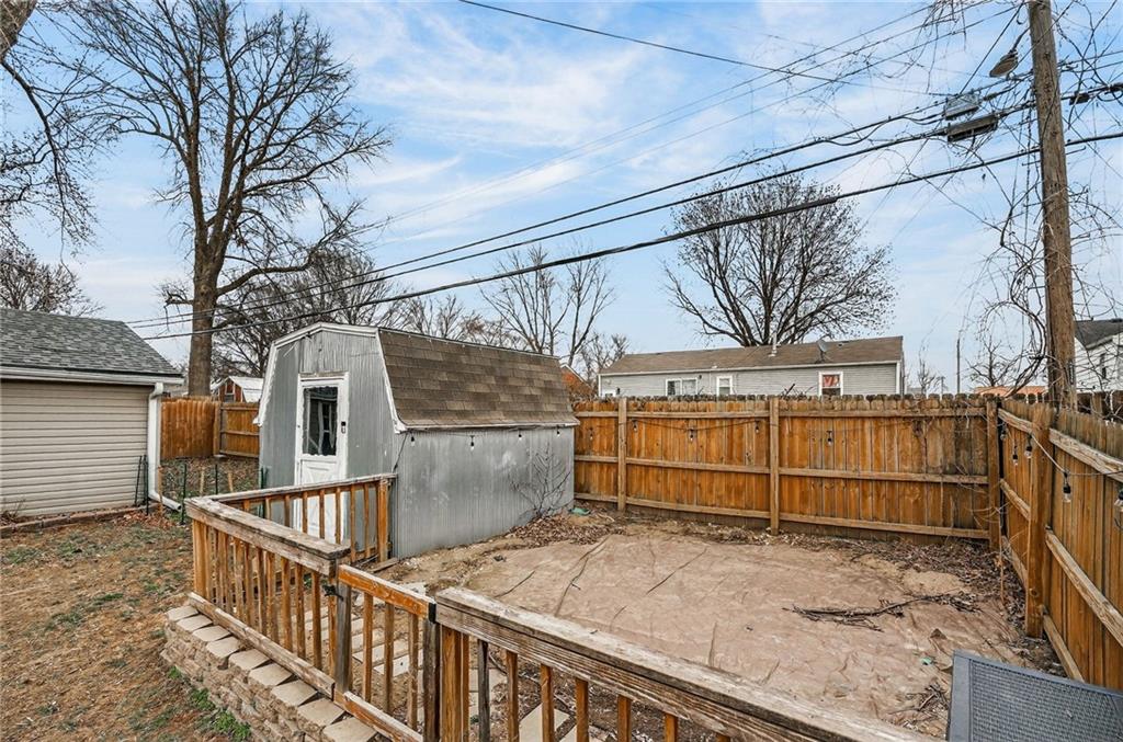 1207 North Atherton Road Independence, MO 64056 - Photo 30 of 37