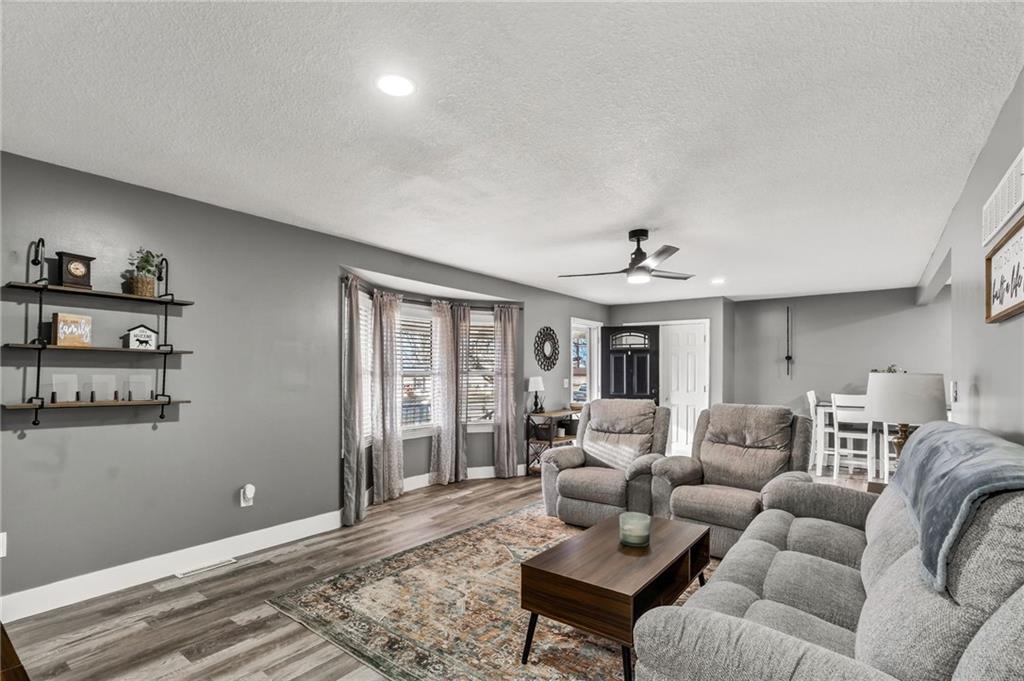 1207 North Atherton Road Independence, MO 64056 - Photo 8 of 37