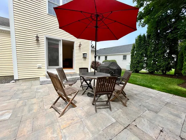 $3,500 | 18 Browns Court, Rye, NH 03870