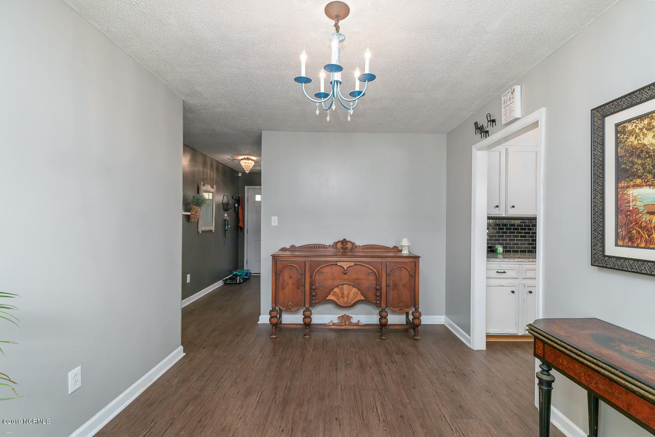 1068 Ramsey Road Jacksonville, NC 28546 - Photo 8 of 41 11