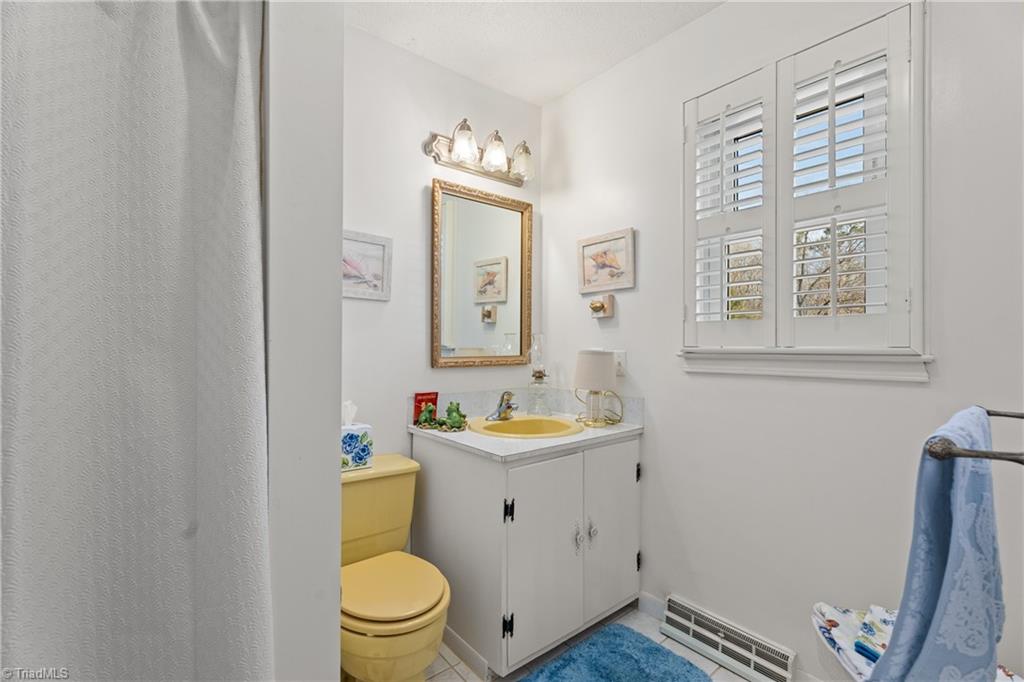 1343 Bethania-Rural Hall Road Winston-Salem, NC 27106 - Photo 17 of 40