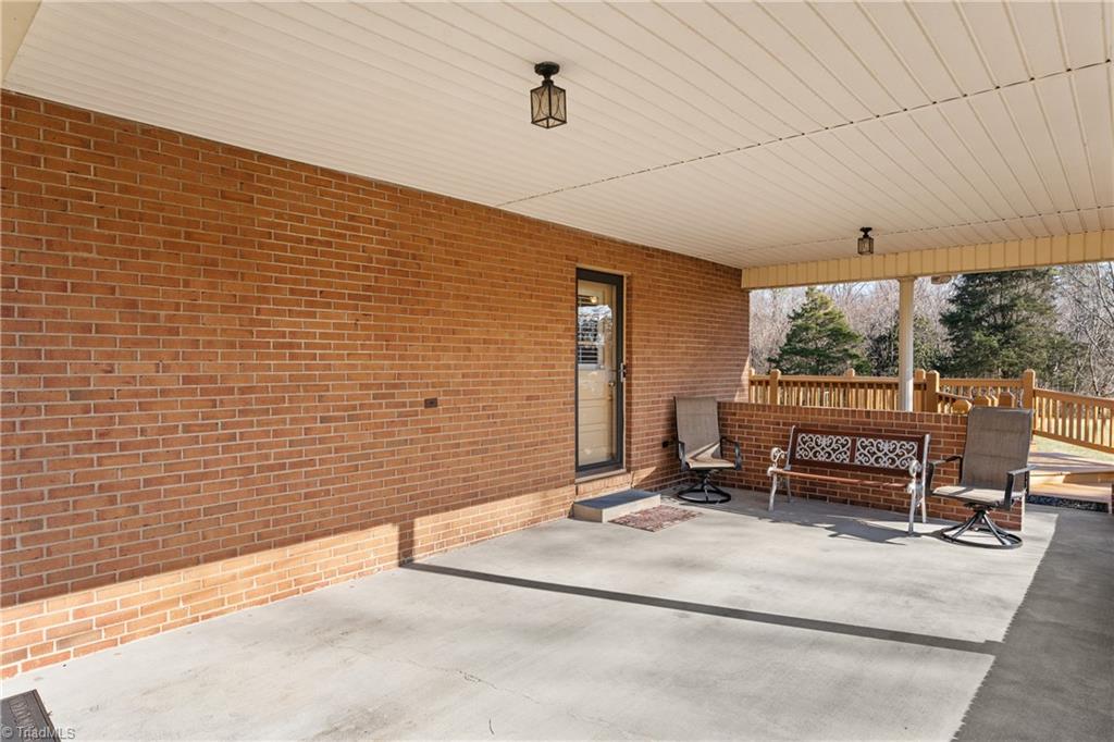 1343 Bethania-Rural Hall Road Winston-Salem, NC 27106 - Photo 31 of 40