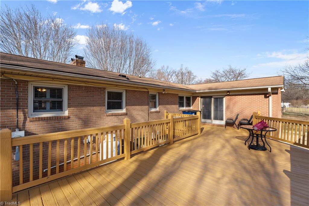 1343 Bethania-Rural Hall Road Winston-Salem, NC 27106 - Photo 32 of 40