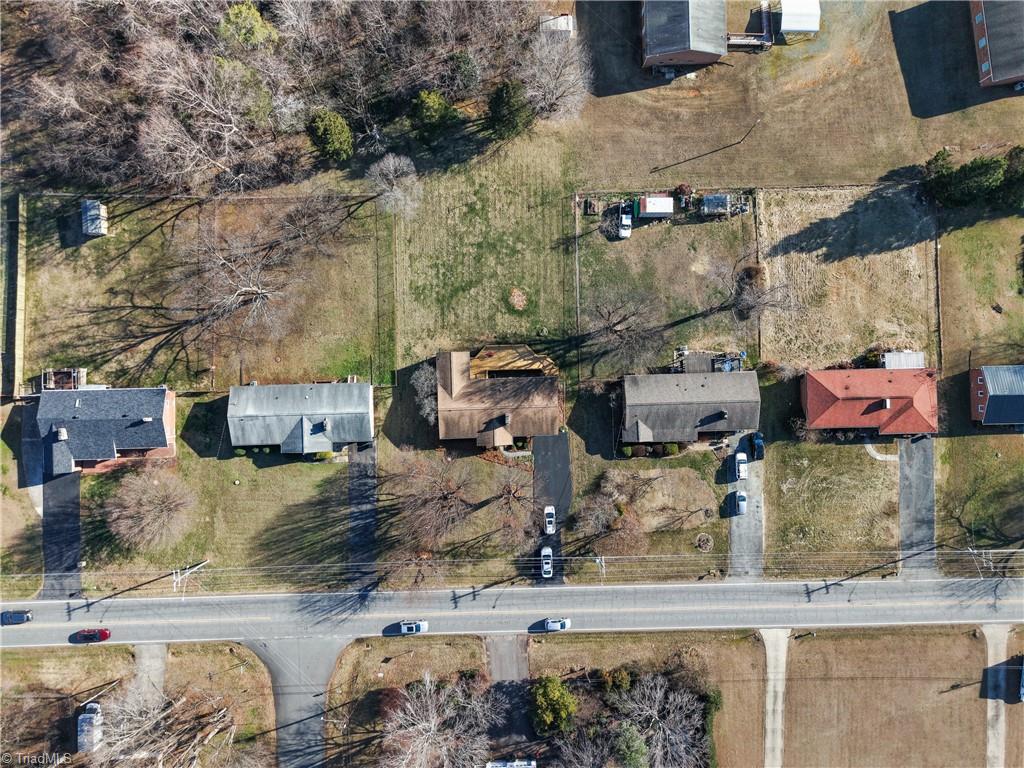 1343 Bethania-Rural Hall Road Winston-Salem, NC 27106 - Photo 39 of 40