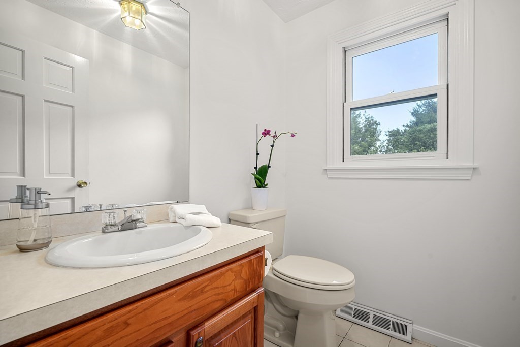 378 Commonwealth Road Wayland, MA 01778 - Photo 13 of 30 Gallery Image 13