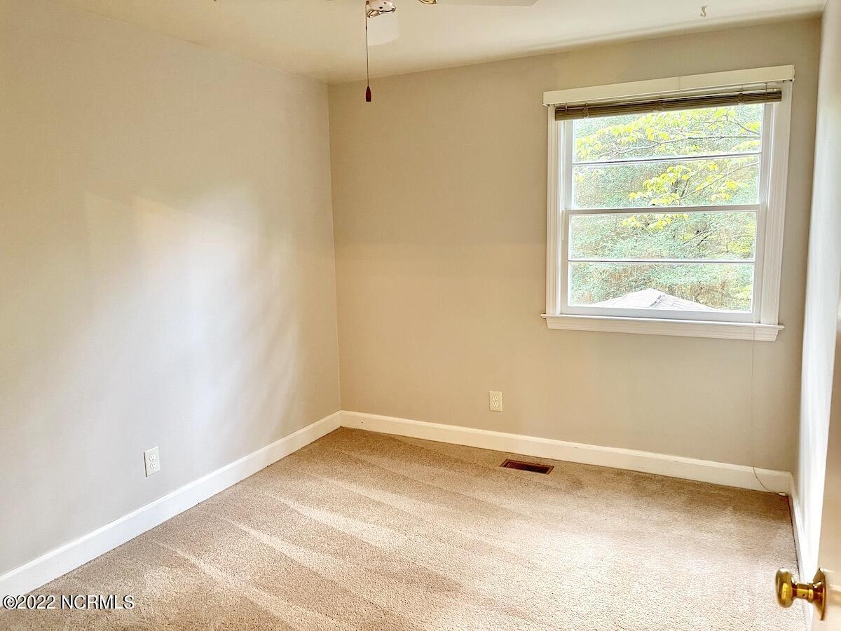 480 Crestview Road Southern Pines, NC 28387 - Photo 16 of 34 480 Crestview Rd