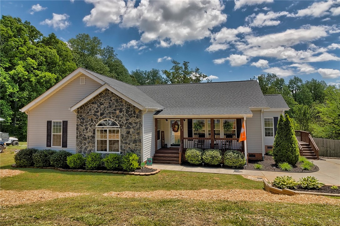 451 Tabor Woods Road Pickens, SC 29671 - Photo 1 of 37