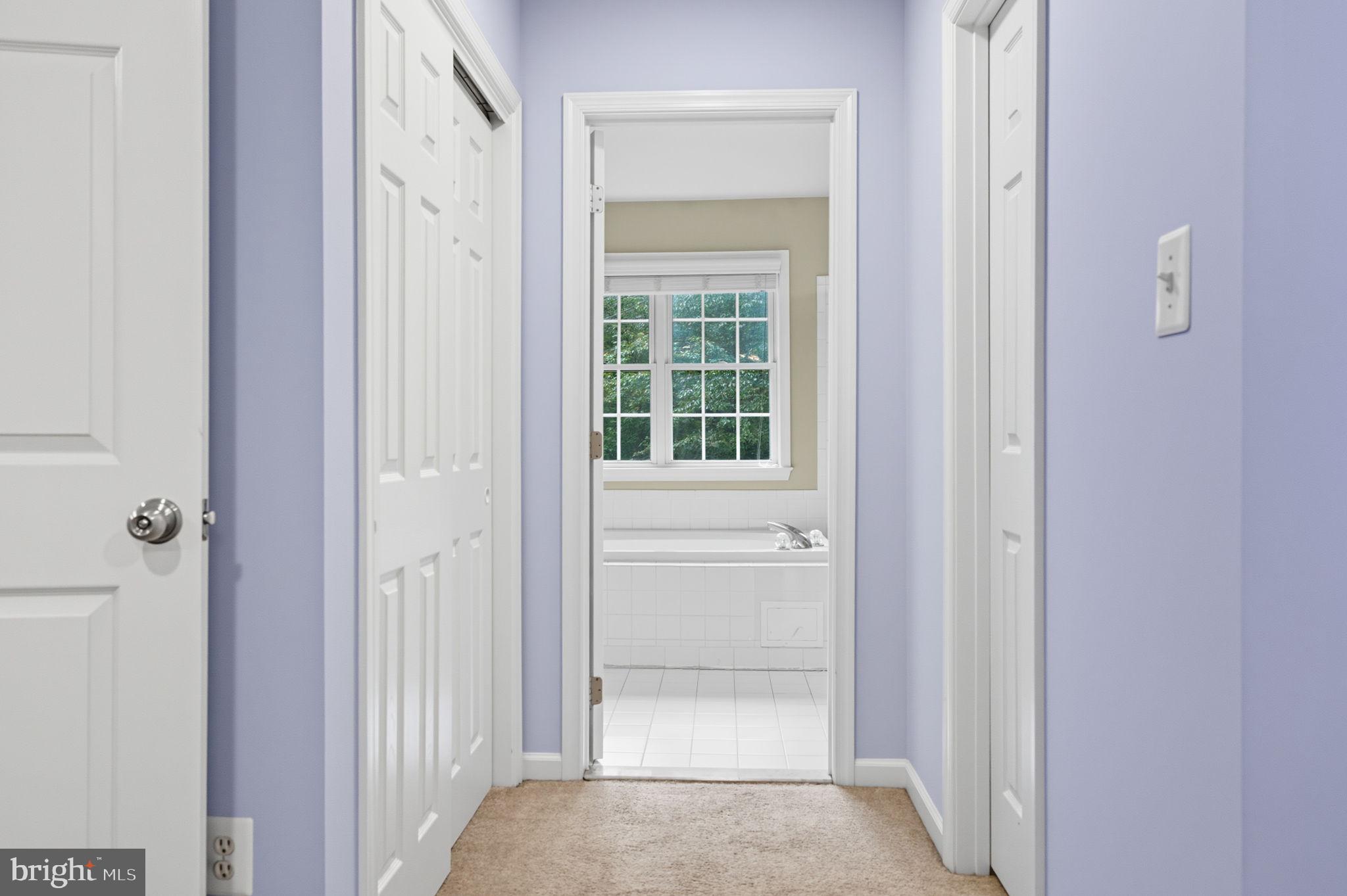 6363 Yates Ford Road Manassas, VA 20111 - Photo 19 of 67 Hallway to primary bathroom
