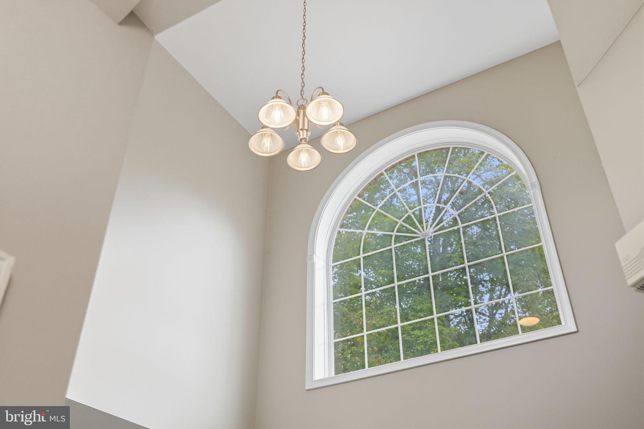 6363 Yates Ford Road Manassas, VA 20111 - Photo 3 of 67 Palladium the foyerwindow in