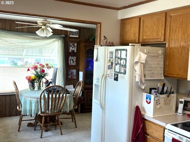 3998 Franklin Boulevard Eugene, OR 97403 - Photo 17 of 35 a dining room with furniture and window