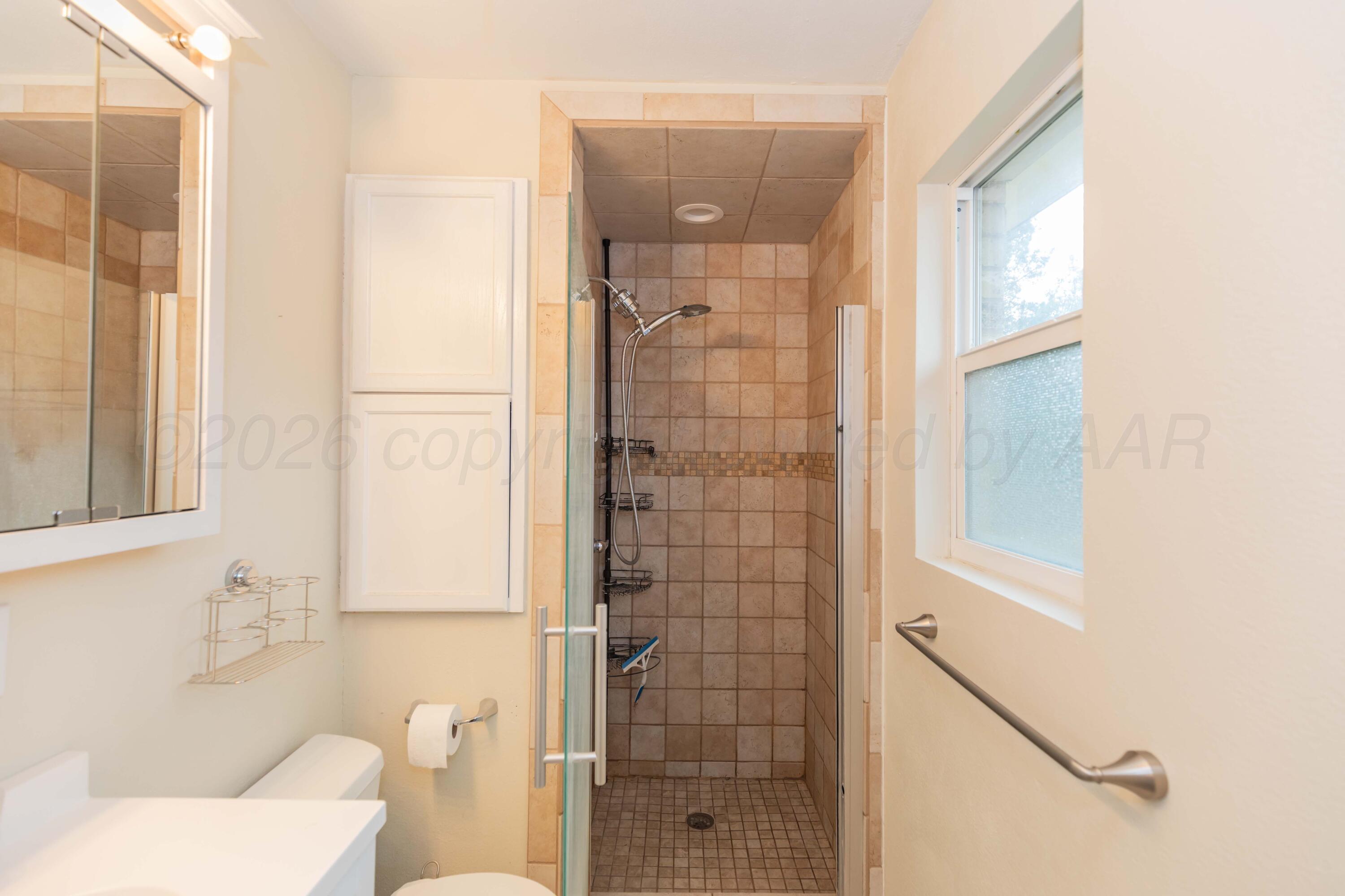 4202 Scotty Drive Amarillo, TX 79110 - Photo 17 of 33 MASTER BATH VIEW 2