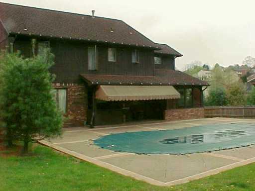 136 Countryview Drive McKees Rocks, PA 15136 - Photo 8 of 8 Other.