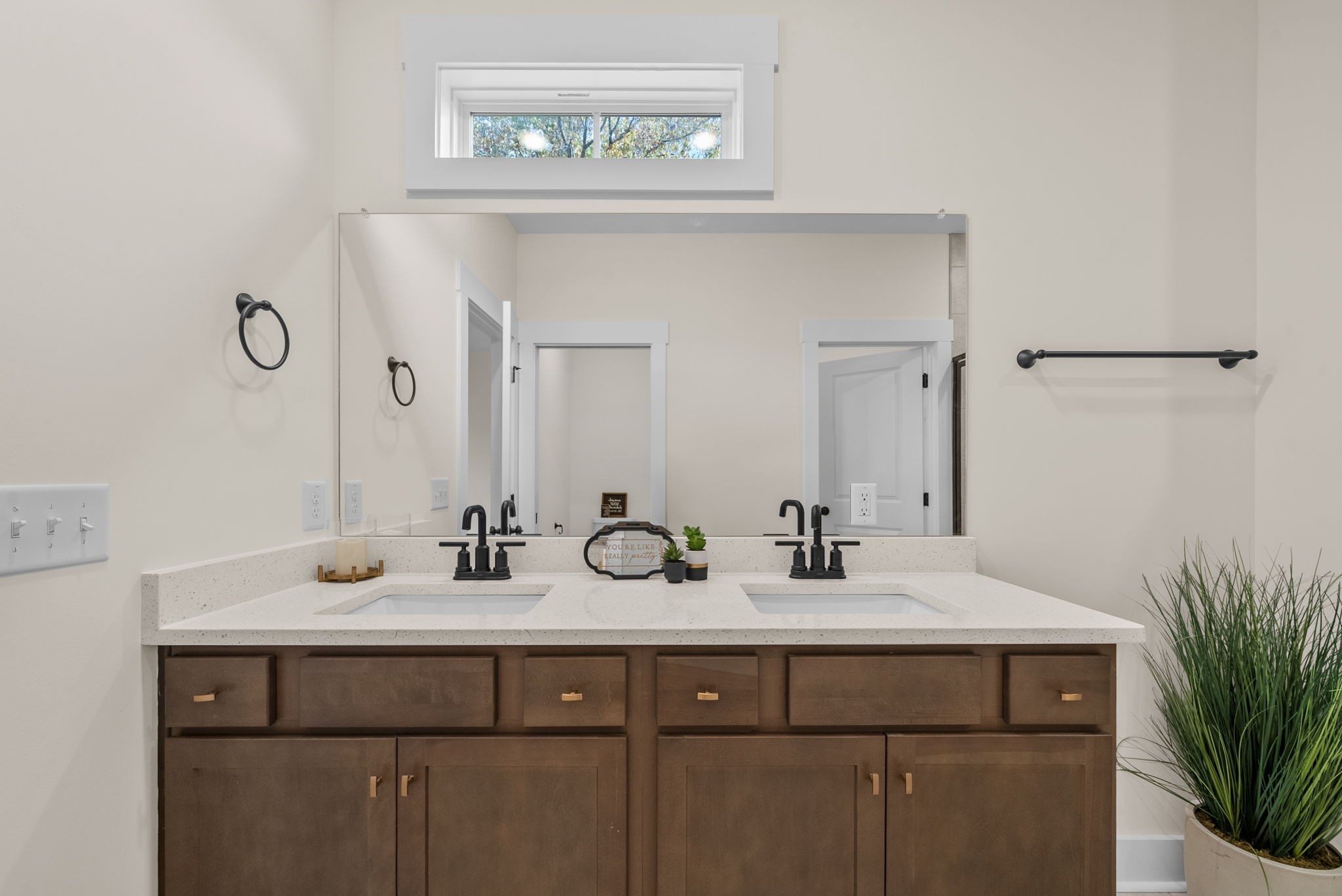 194 Dewberry Road Clarksville, TN 37042 - Photo 26 of 62 a bathroom with a sink and a mirror