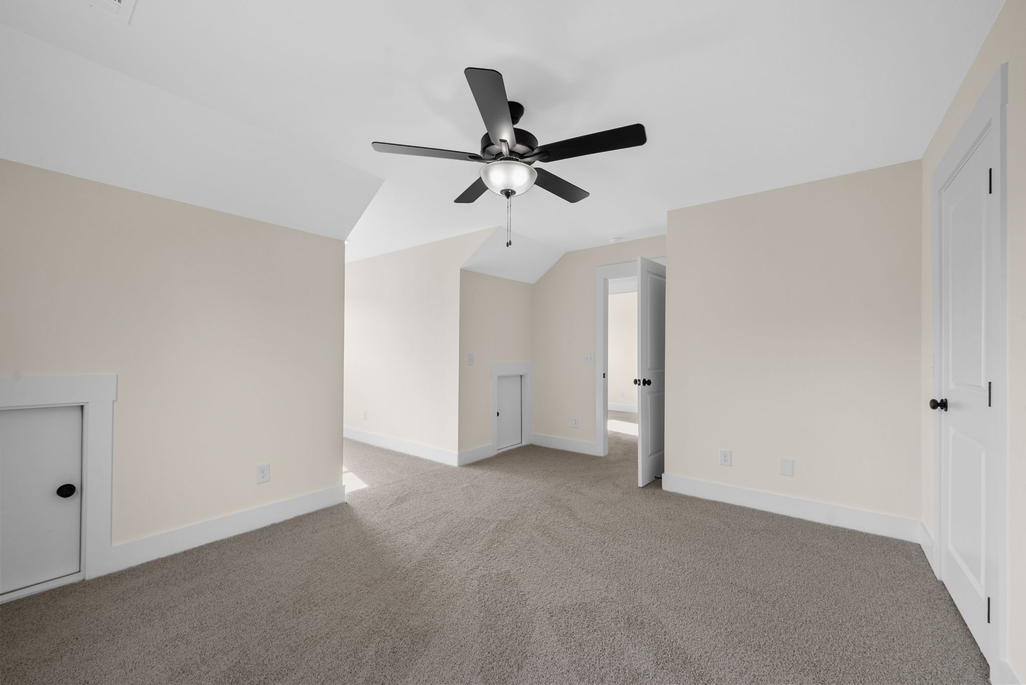 194 Dewberry Road Clarksville, TN 37042 - Photo 37 of 62 a view of a chandelier fan in a room