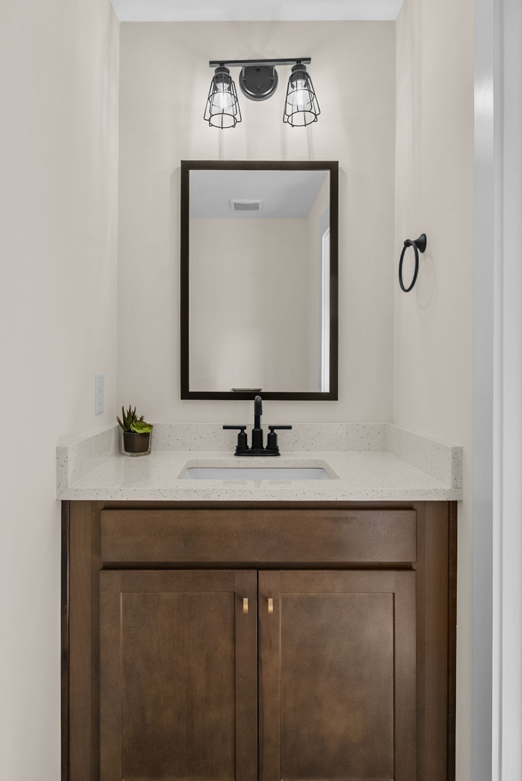 194 Dewberry Road Clarksville, TN 37042 - Photo 51 of 62 a bathroom with a sink and a mirror