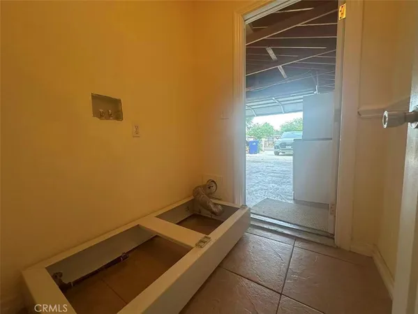 $3,200 | 928 South Bon View Avenue, Ontario, CA 91761